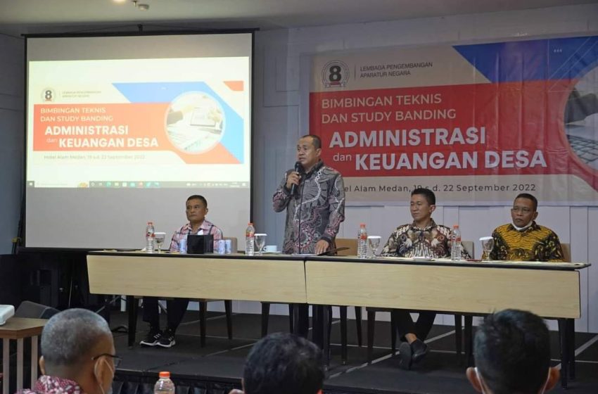  Bupati Zahir Gelar Bimtek Sekdes Se-Kabupaten Batu Bara di Medan