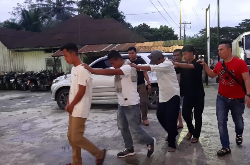  Sempat Viral, Polsek Lima Puluh Tangkap 4 Orang Pelaku Pungli Pantai Sejarah