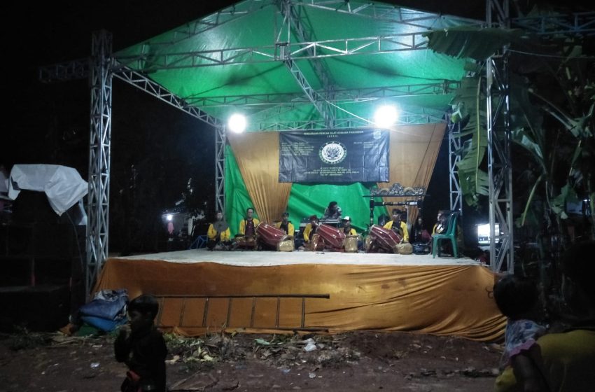  Pelestarian Pencak Silat tradisional Sunda ditengah Kemajuan pembangunan Indonesia