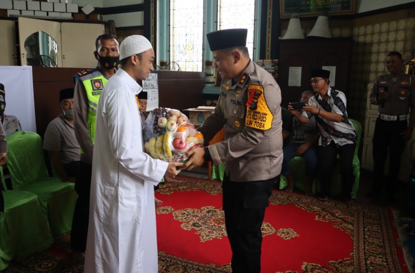  Jumat Curhat, Wakapolrestabes Medan Sambangi Masjid Raya Al – Matsun