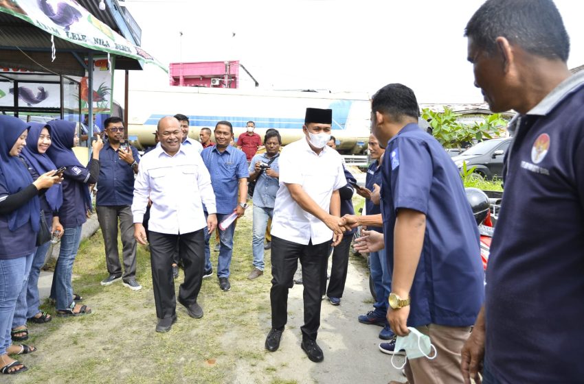  Bantu Tumbuh UMKM di Batu Bara, DPRD Sumut Serahkan Bantuan Alat Produksi