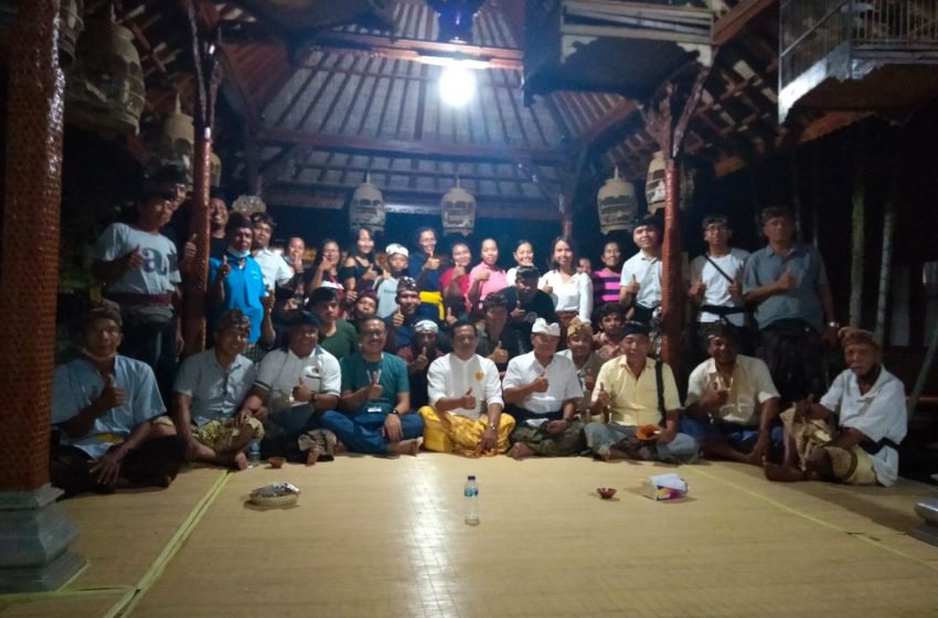  Gde Sumarjaya Linggih Hadiri Acara 3 Oton Putri Ketua DPD Golkar Badung