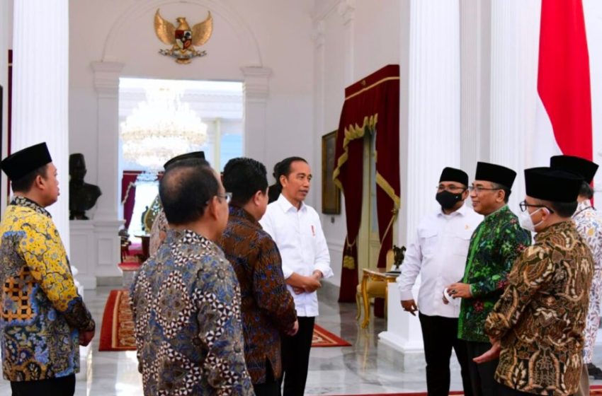  Presiden Jokowi Terima Ketua Umum PBNU di Istana Merdeka