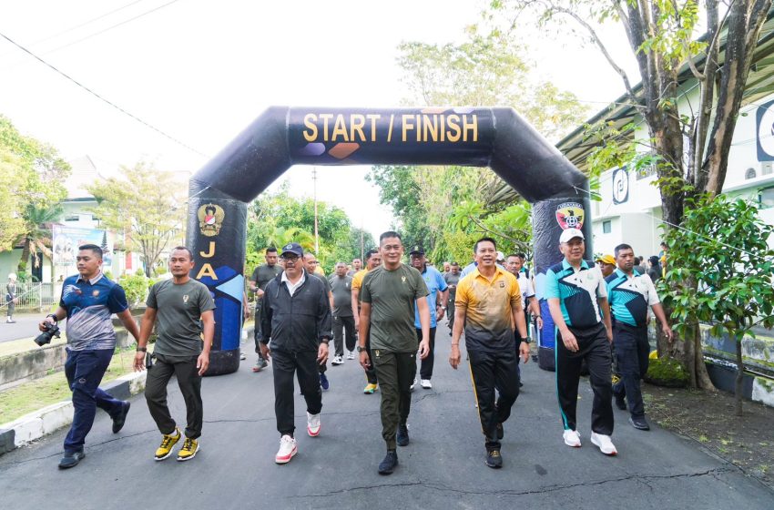  Eratkan Sinergitas, Kodam IX/Udayana Gelar Senam SKJ 88 Bersama Polda dan Forkopimda Bali