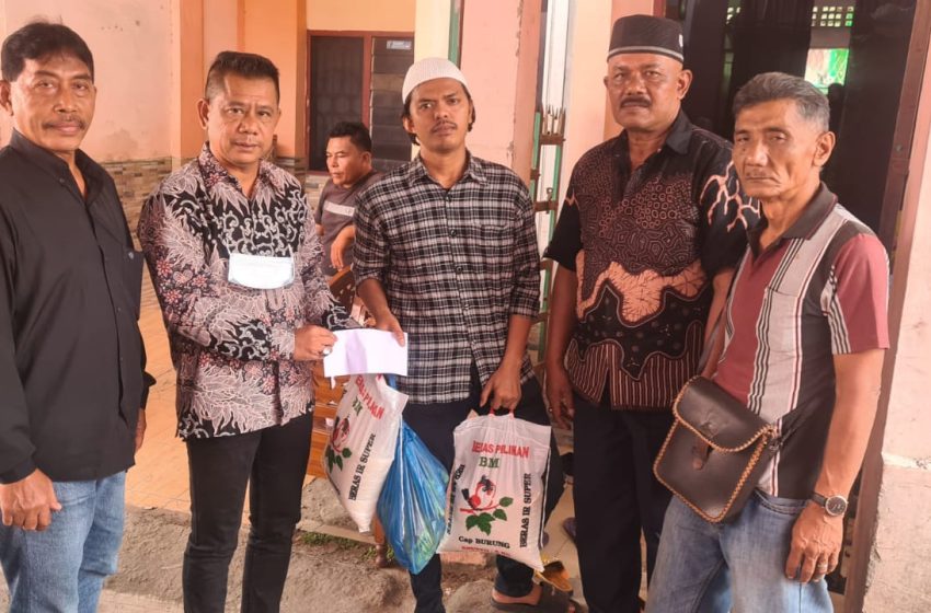  Ketua Pewarta Melayat ke Rumah Duka dan Berikan Santunan
