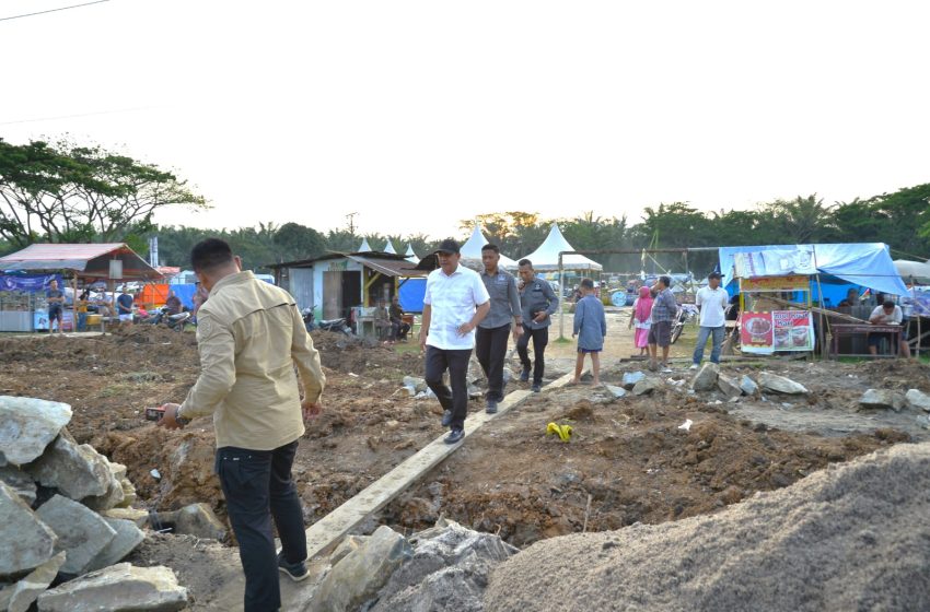 Pastikan Pembangunan Taman Sei Bejangkar Berjalan Dengan Baik, Bupati Zahir Terus Lakukan Peninjauan