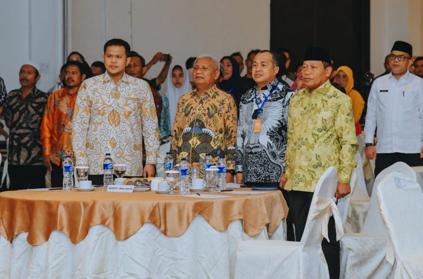  Bupati Zahir Usulkan Pembangunan SMA Negeri di Kecamatan Laut Tador