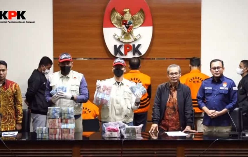  KPK Tangkap ‘Maling Uang Rakyat’, Tersangka Bupati Kepulauan Meranti, Riau
