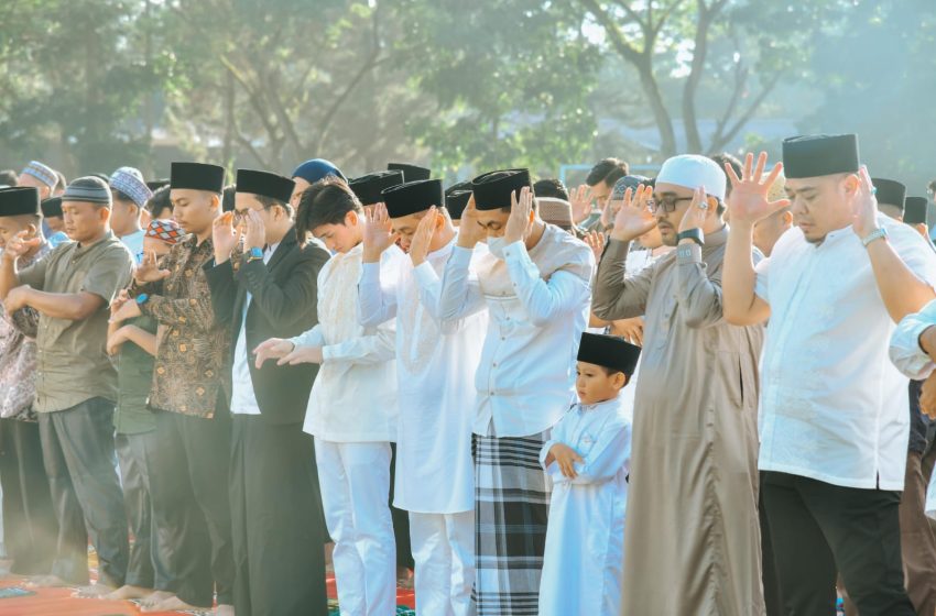  Pemkab Batu Bara Menunaikan Shalat Idul Fitri 1 Syawal 1444 H