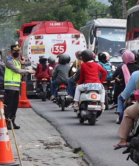  H+4 Lebaran, Kapolrestabes Medan Atur Lalu Lintas di Jalur Wisata Medan -Berastagi
