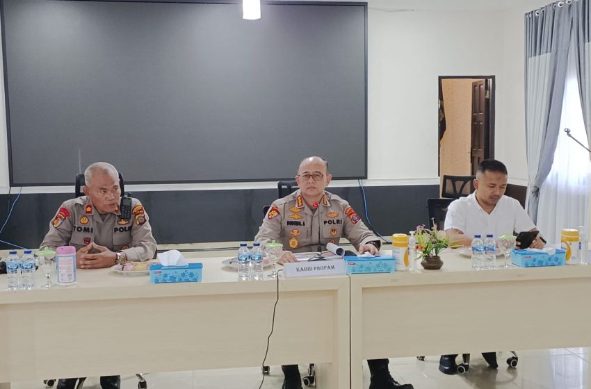  Kabid Propam Polda Sumut Beri Arahan ke Personel Sat Reskrim Polrestabes Medan