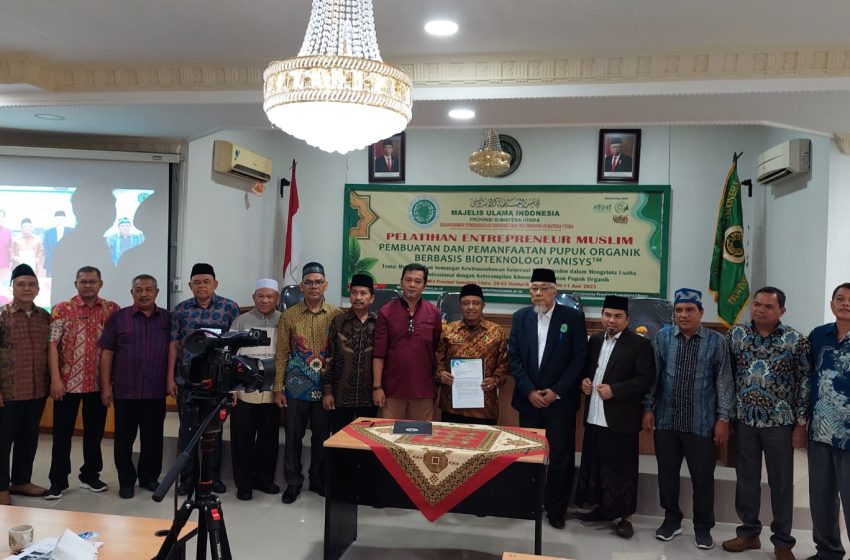  Pelatihan Kewirausahaan MUI Sumut, Putrama Alkhairi : Umat Muslim Harus Terlibat Dalam Dunia Industri