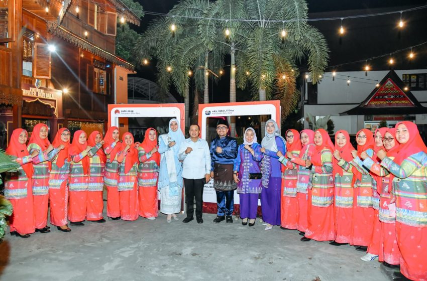  Bupati Zahir Hadiri Acara Pembukaan PRSU ke-49