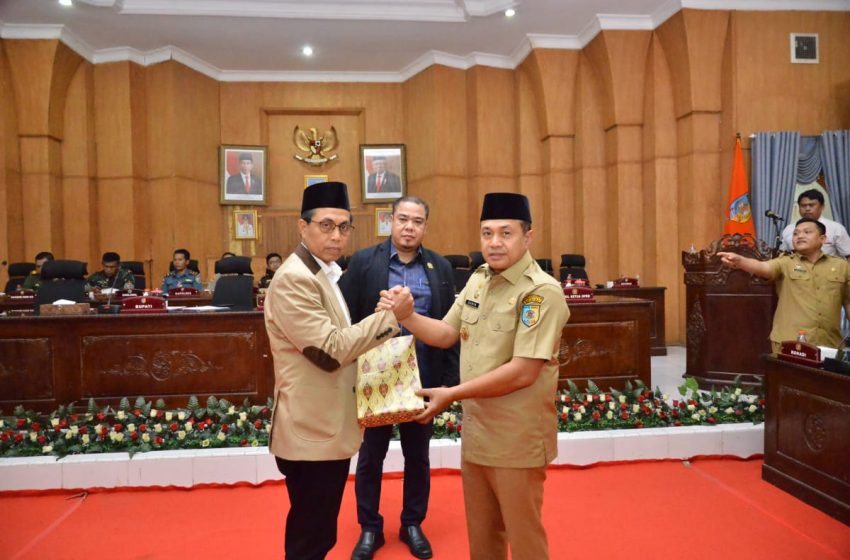  Bupati Batu Bara Sampaikan Nota Ranperda Laporan RPJP T. A 2022