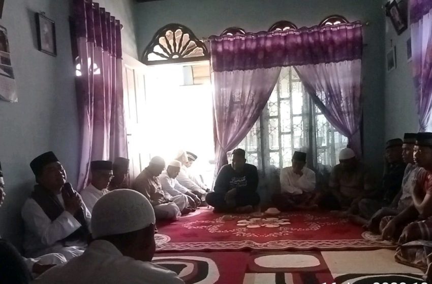  Wujud Rasa Syukur , Putra Mengadakan Acara Syukuran Sekaligus Aqiqahkan Anaknya