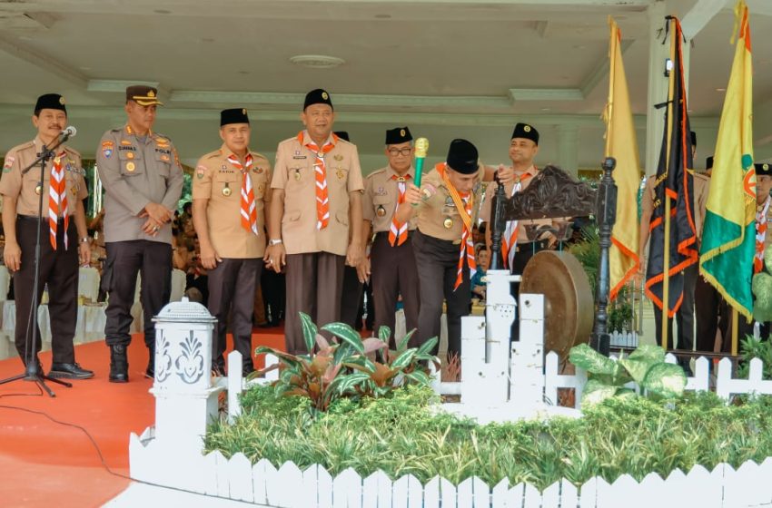  Pembukaan Raimuna Daerah ke-VIII Sumut, Kontingen Kwarcab Pramuka Batu Bara Persembahkan Tari Kolosal