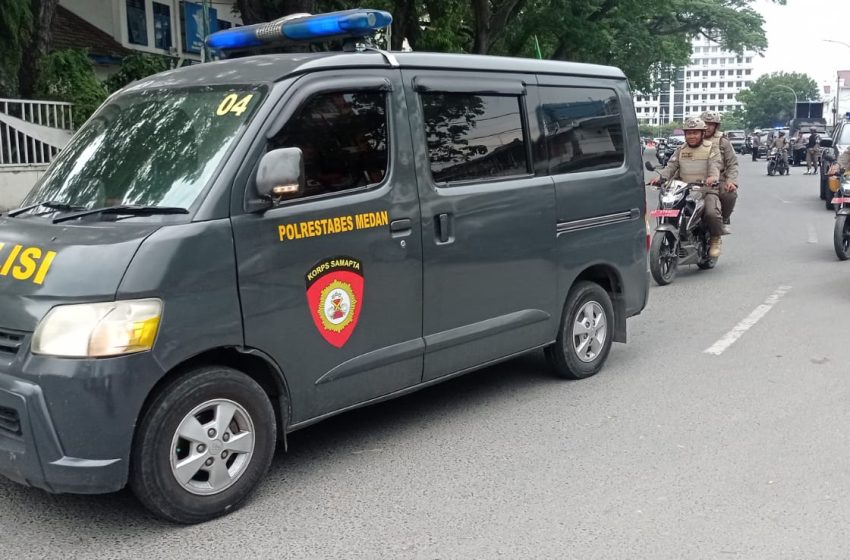  Jaga Kamtibmas Aman dan Kondusif, Polrestabes Medan Gelar Patroli Skala Besar