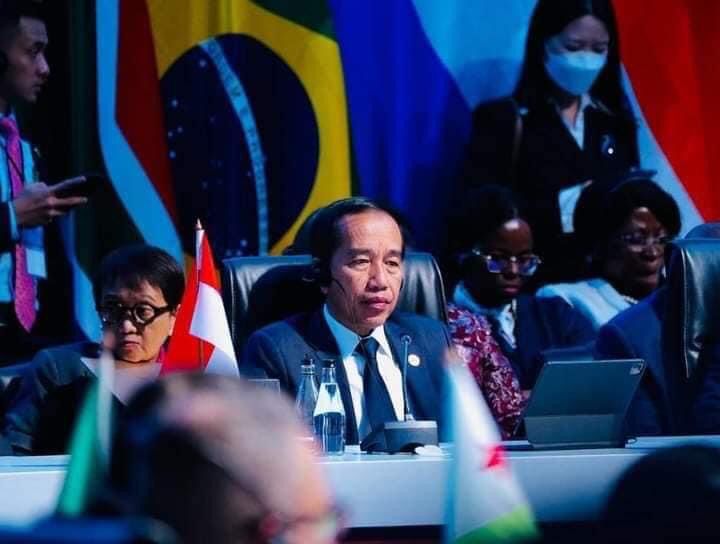  Presiden Jokowi Tegaskan ‘Spirit Bandung’ Harus Diperkuat untuk Hadapi Krisis Dunia