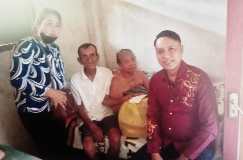  Timsus Media Bali Datangi Keluarga Perancak Yang Membutuhkan Perhatian