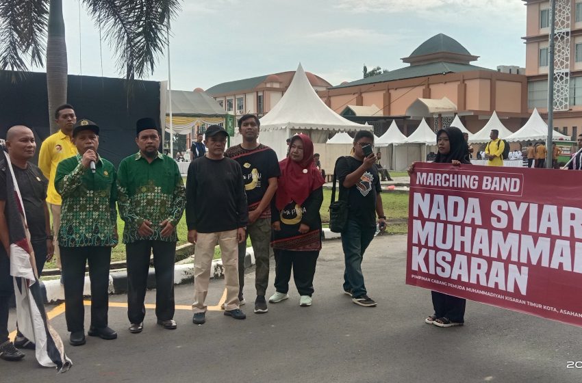  Wakil Ketua DPRDSU Rahmansyah Sibarani Melepas Kirab Budaya Muktamar XXIII Ikatan Pelajar Muhammadiyah