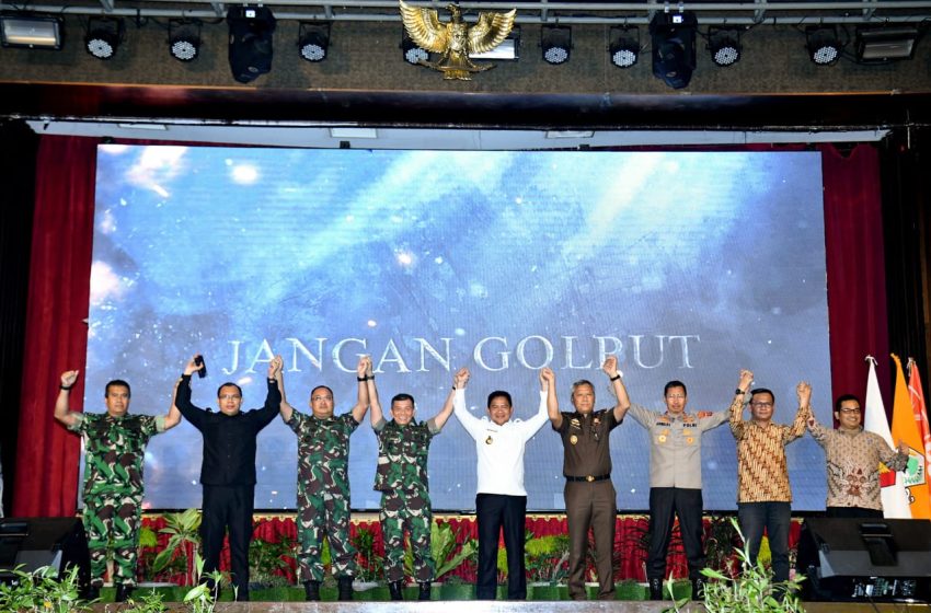 Deklarasi Pemilu Damai 2024 di Sumut, Pj Gubernur Hassanudin Sebut Potensi dan Pencegahan Kerawanan Pesta Demokrasi