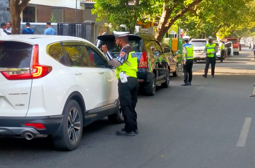  Tekan Angka Kecelakaan, Satlantas Polresta Pati dan Dishub Tindak Pelanggar Lawan Arus