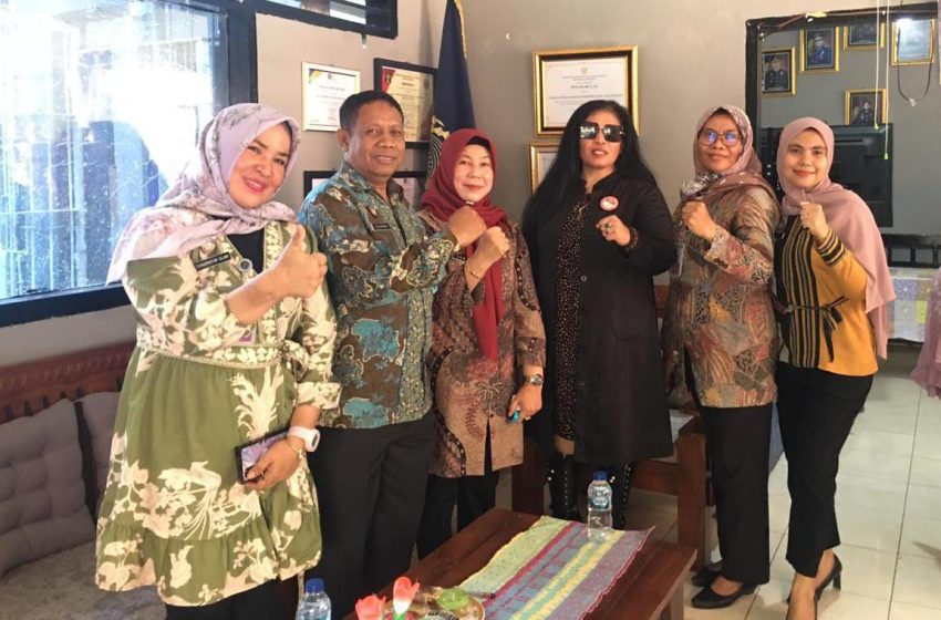  Ketua Presidium FPII kunjungi Lapas Perempuan kelas III Mataram