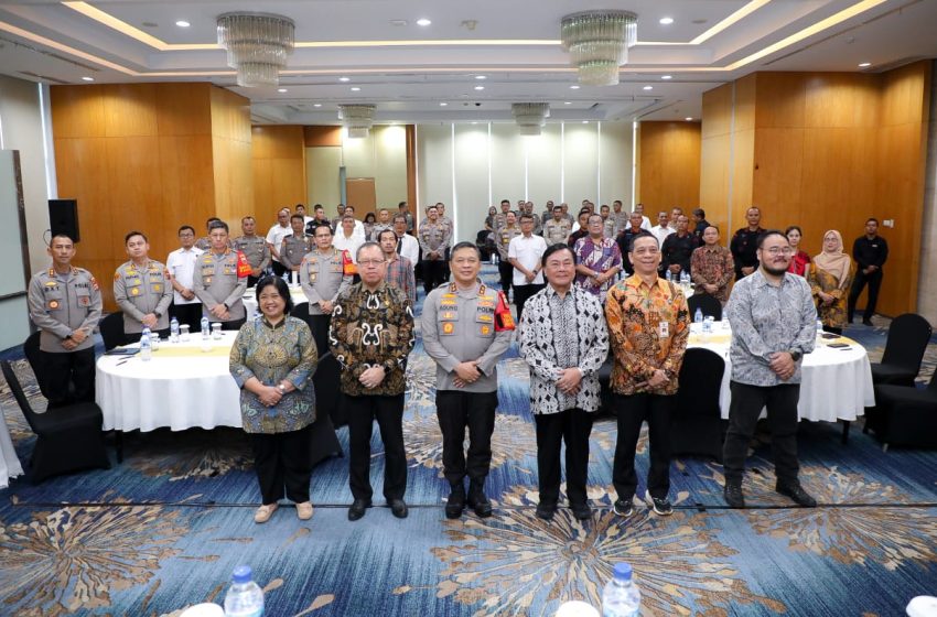  Kapolrestabes Medan Ikuti Lokakarya Kompolnas di Hotel Cambridge