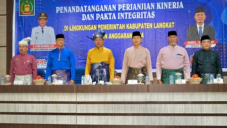 Pemkab Langkat Teken Pakta Integritas, Ini Harapan Syah Afandin