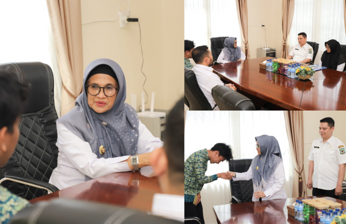  dr Susanti Serahkan Tali Asih kepada Ikhsan Laode Pemuda Juara MTQN Sumut Tahun 2022