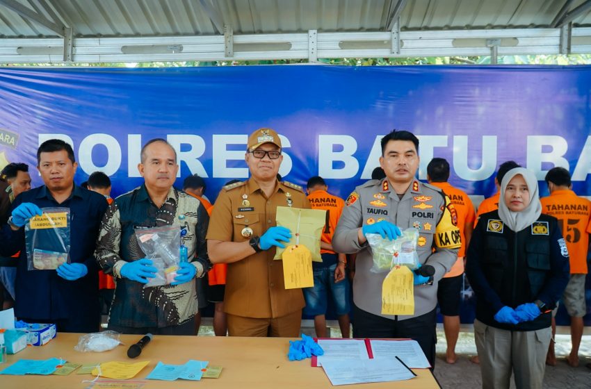  Dukung Pemberantasan Narkoba, Pj. Nizhamul Ikut Musnahkan 2 Kg Sabu