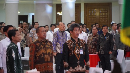  Sekda Langkat Amril Hadiri Rakor Penguatan Sinergi KPK, Kemendagri, BPKP dan Pemda Wilayah I