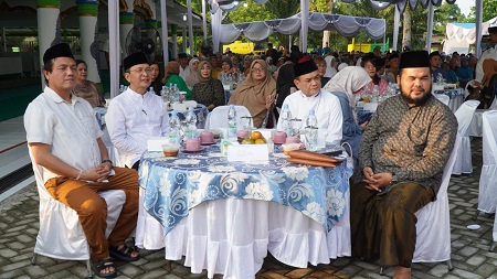 Asisten Pemerintahan dan Kesejahteraan Rakyat Hadiri Safari Ramadhan PT. LNK