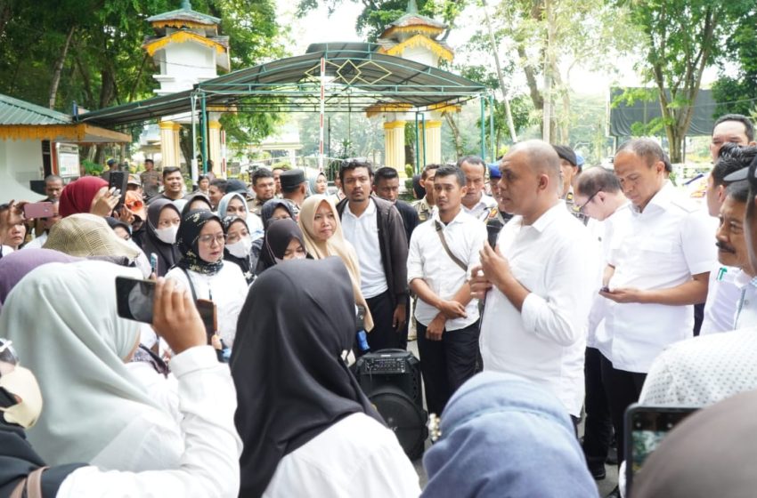  Pj Bupati Langkat Temui Aliansi Guru Honorer peserta PPPK tahun 2023 Langkat 