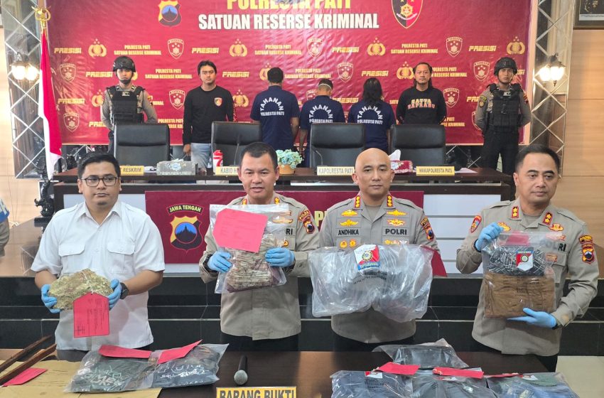  Gelar Perkara Kasus Pengeroyokan, Kabidhumas Polda Jateng : Tiga Tersangka Dikenakan Pasal 170