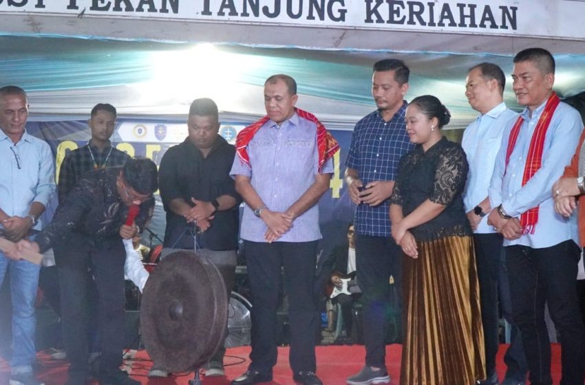  Ribuan Permata GBKP Klasis Kuala Langkat Sambut Pj Bupati Langkat dalam Pembukaan PORSENI 2024