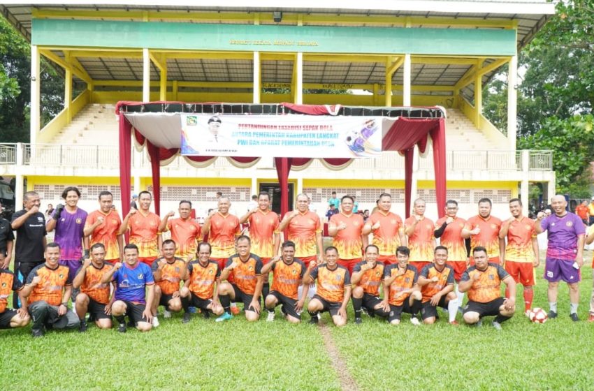  Pj Bupati Langkat Faisal Hasrimy Galang Persahabatan Dengan Pertandingan Bola
