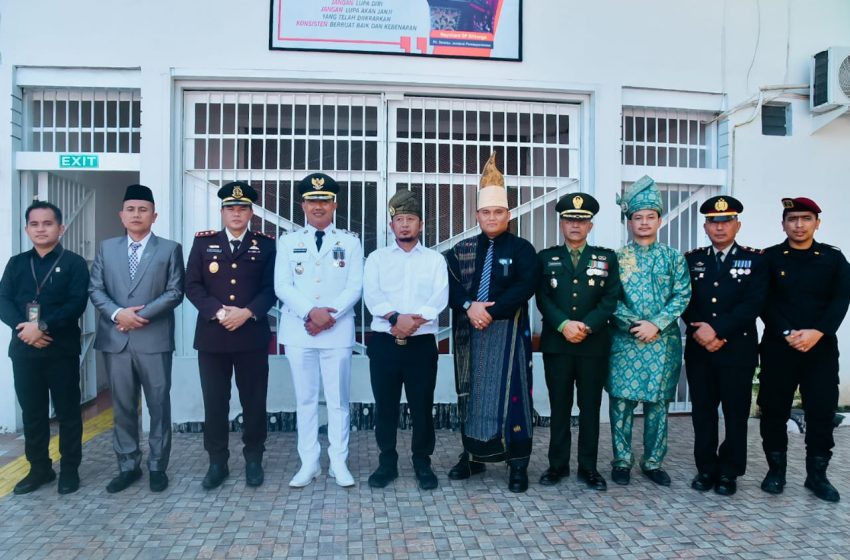  Pj. Bupati Batu Bara Serahkan Remisi Kemerdekaan, 40 Warga Binaan Bebas