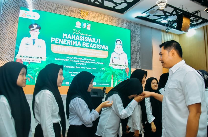  Pj Bupati Heri Wahyudi Lepas 26 Mahasiswa/i Batu Bara Ikuti Pengembangan BPDPKS