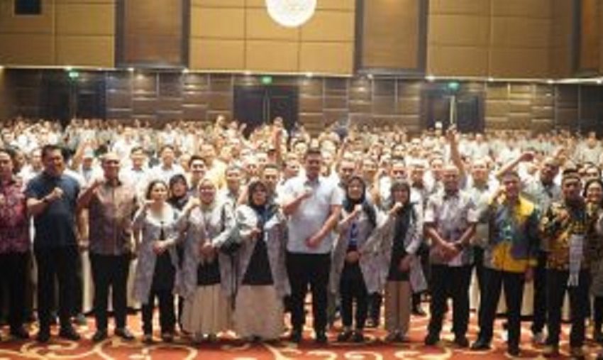  j Bupati Langkat Faisal Hasrimy Ungkap Keberhasilan Program “Bubur Pedas” saat Ramah Tamah dengan Pemdes se-Pemkab Tapteng