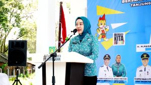  Ny. Uke Faisal Hasrimy Dorong Kreativitas TP PKK untuk Inovasi Program di Langkat