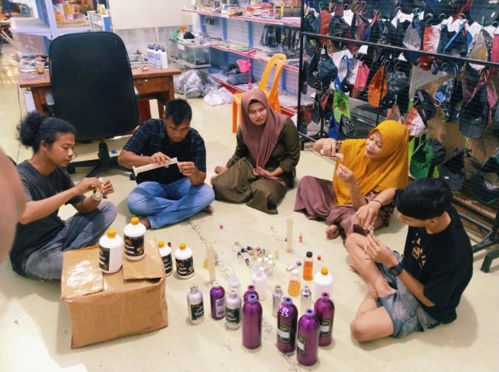  Tingkatkan Pendapatan Masyarakat, AQ Parfume Gelar Pelatihan Eksperimen Mandiri