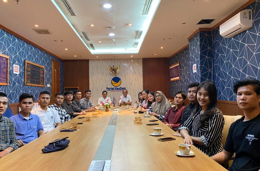  Belasan Ijazah Mahasiswa Ditahan Rektorat,  Legislator NasDem DPRDSU Desak Kementerian Dikti Evaluasi Izin Universitas Audi Indonesia