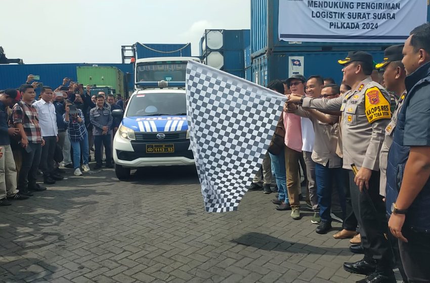  Lima Kontainer Tiba di Belawan, KPU Sumut Mulai Salurkan Surat Suara