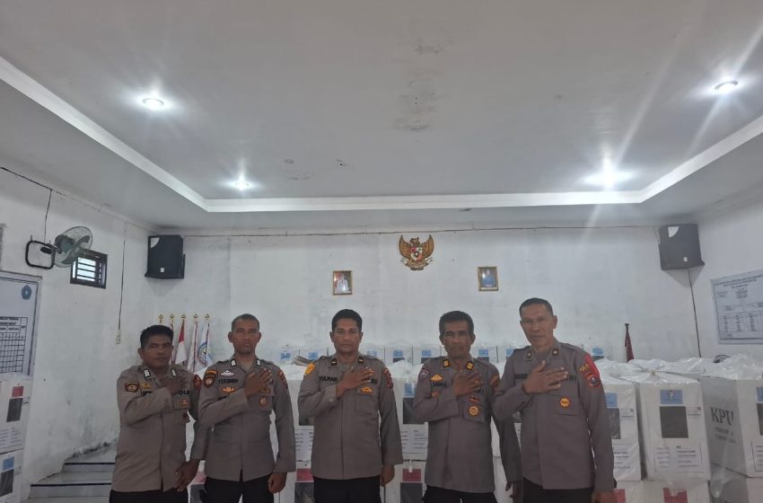  Polres Batu Bara Kawal Pengamanan Pergeseran Kotak Suara Pilkada tahun 2024