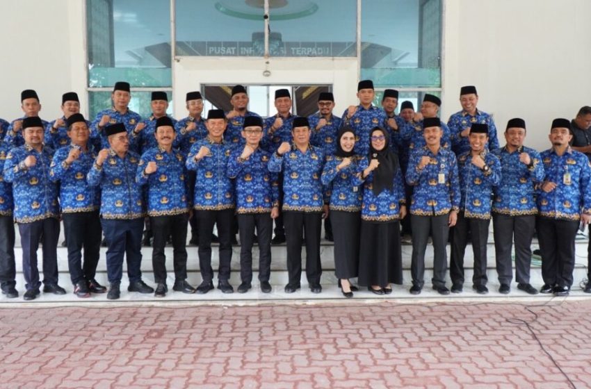  Pj Bupati Langkat melalui Sekda Amril Tekankan Peran KORPRI sebagai Perekat Bangsa pada HUT Ke-53