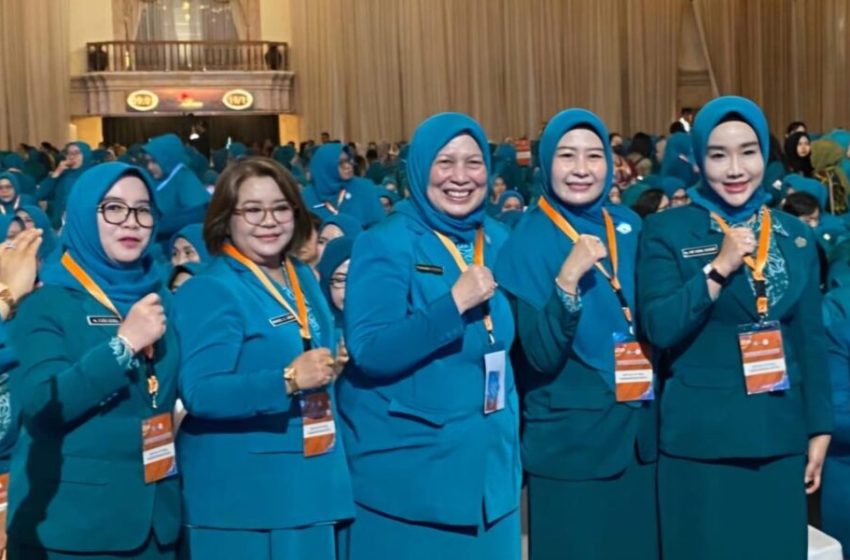  Hadiri Pelantikan Pengurus Pusat TP. PKK dan Rakornas X, Ny. Uke Retno: Langkat Siap Jalankan Program Pusat