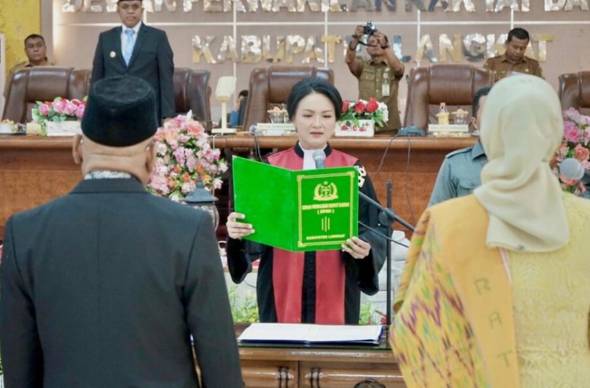  Pj. Bupati Langkat Hadiri Pengambilan Sumpah Pimpinan DPRD Periode 2024-2029: Kolaborasi Demi Kemajuan Langkat