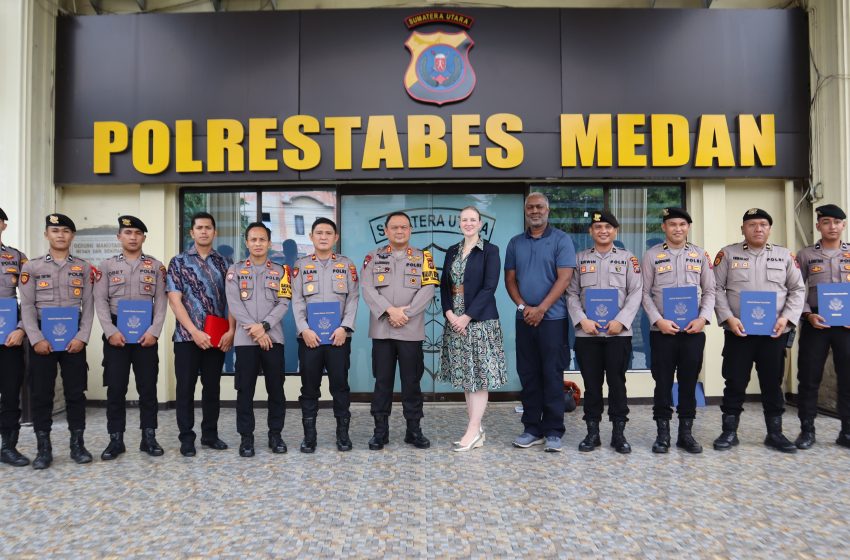  Cepat dan Profesional, Polrestabes Medan Terima Penghargaan dari Konsul Amerika Serikat