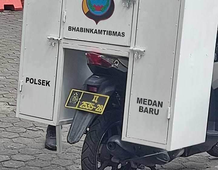  Berbagi Kasih dengan Masyarakat, Polsek Medan Baru Luncurkan Kereta Senyum